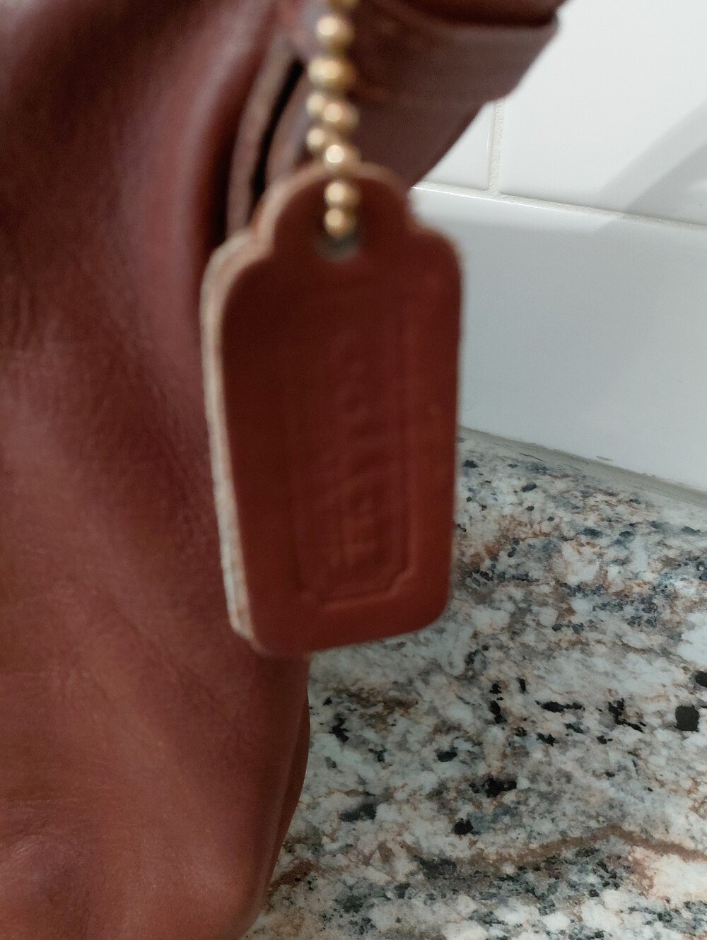 Coach Brown Leather Monterey Hobo with Gold Hardware ****Read**** - Picture 2 of 15